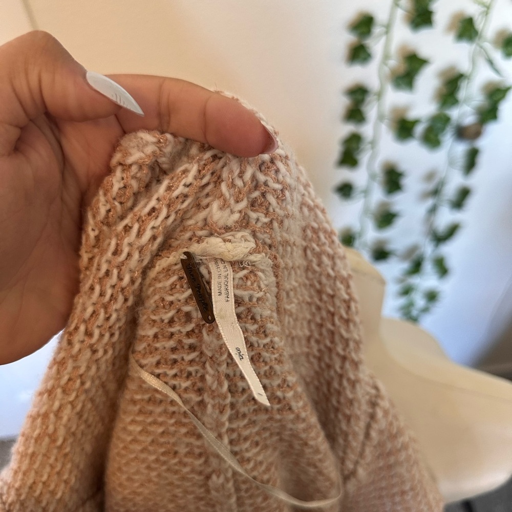 Cozy Free People Cardigan - Picture 5 of 5